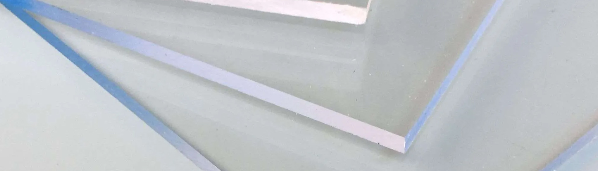 Policarbonato Compatto (Lexan): Perché è l'alternativa perfetta e sicura al vetro? - Uciesse